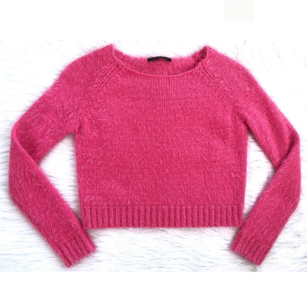 BAJEE COLLECTION pink fluffy crop sweater